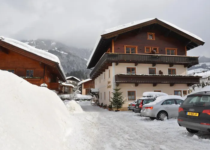 斯密丁格尔住宿加早餐旅馆 4*